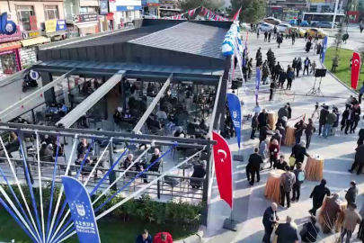 Burfaş Kafe Kent Meydanı’nda