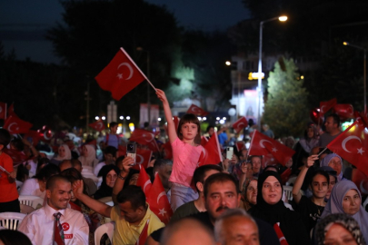 İnegöl 15 Temmuz'un yıl dönümünde yine meydanlarda