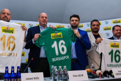 Bursaspor’un sırt sponsoru Uludağ İçecek oldu