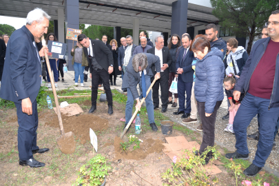 BUÜ’de ağaçlandırma çalışmaları devam ediyor