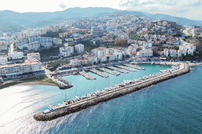 Arnavutköy Balıkçı Barınağı yat limanı oluyor